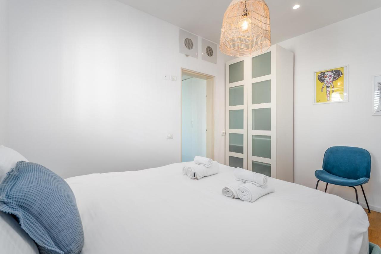 Ben Gurion - Superb Penthouse Close To The Apartment Tel Aviv