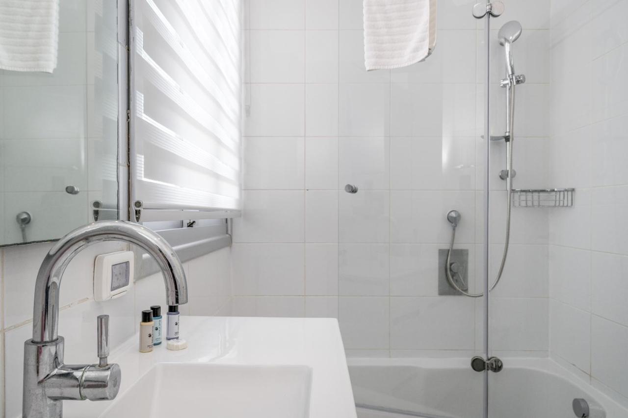 Apartment Ben Gurion - Superb Penthouse Close To The Tel Aviv